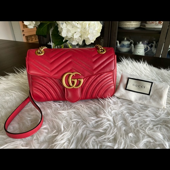 *SOLD* Gucci Marmont - sz Small 💯 Authentic - Picture 1 of 8